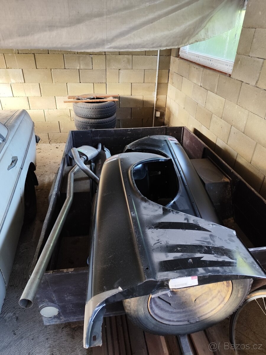 Prodám mercedes benz W 115 - 2