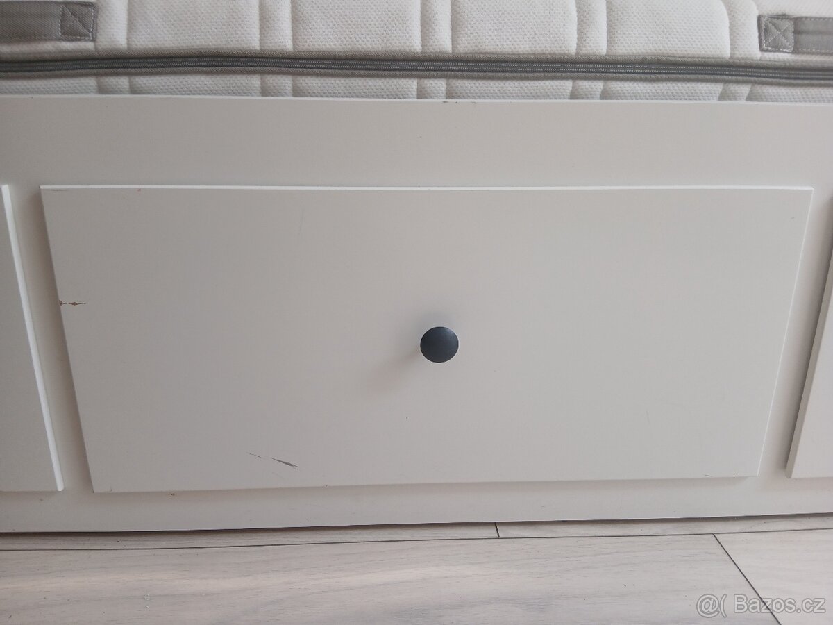 Rozkladaci gauc Ikea - 2