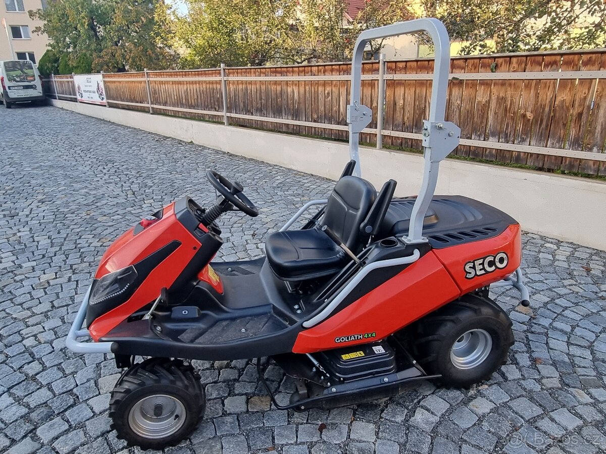 Zahradní traktor Goliath 4x4 26 HP, r.v. 2024 - 2