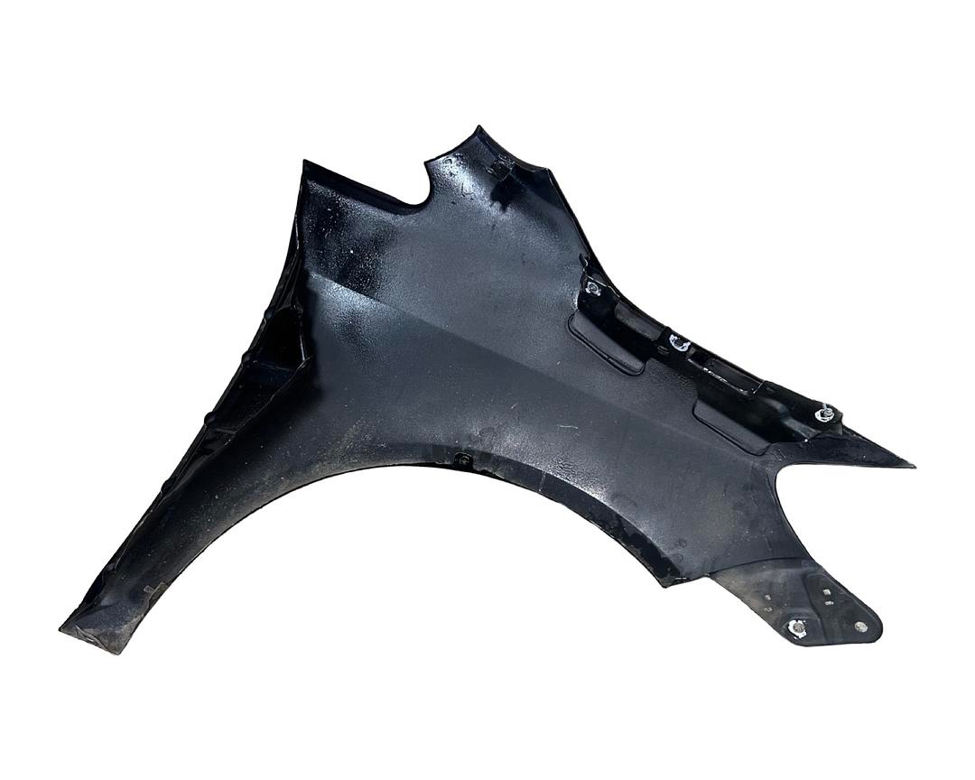 Levý blatník černá barva L041 VW Golf plus 2011 - 2