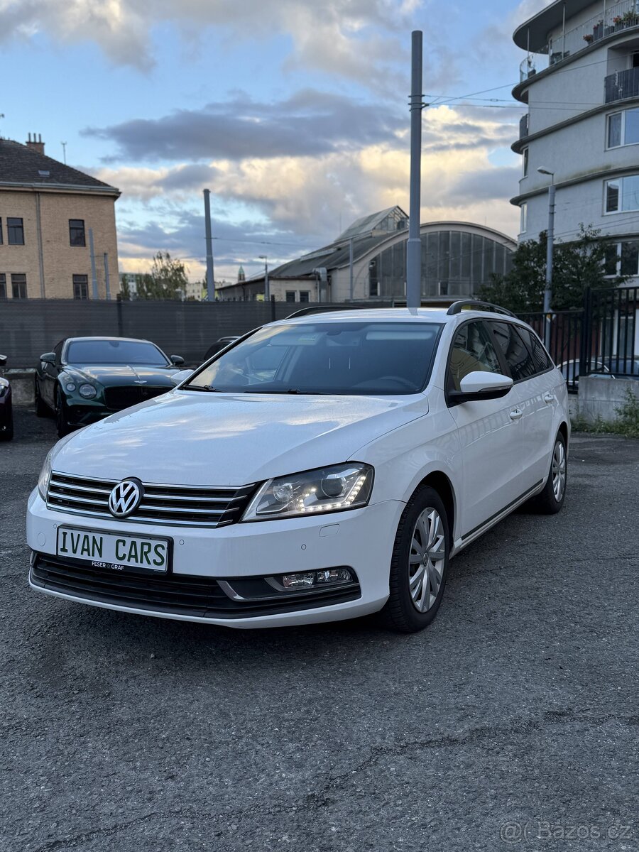 Volkswagen Passat B7 • 2.0 TDI 103 kW • Automat • Serviska • - 2