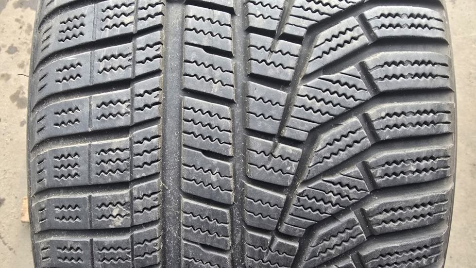 Zimní pneumatika 225/50/17 Hankook - 2