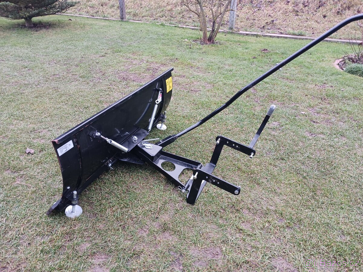 Sněhová radlice Vares+ držák na zahradní traktor - 2