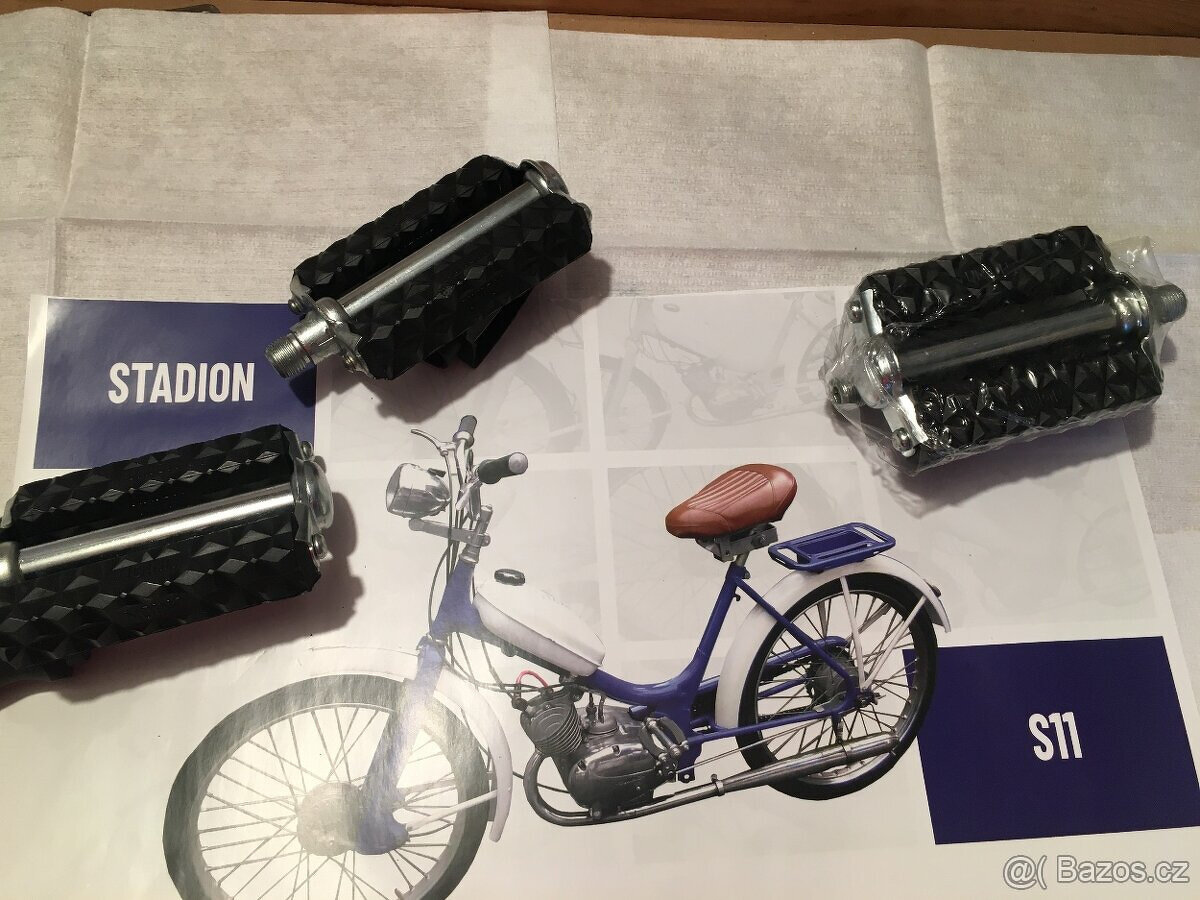 pedály(šlapky) moped stadion s11,22,23,robot,mám i kliky - 2