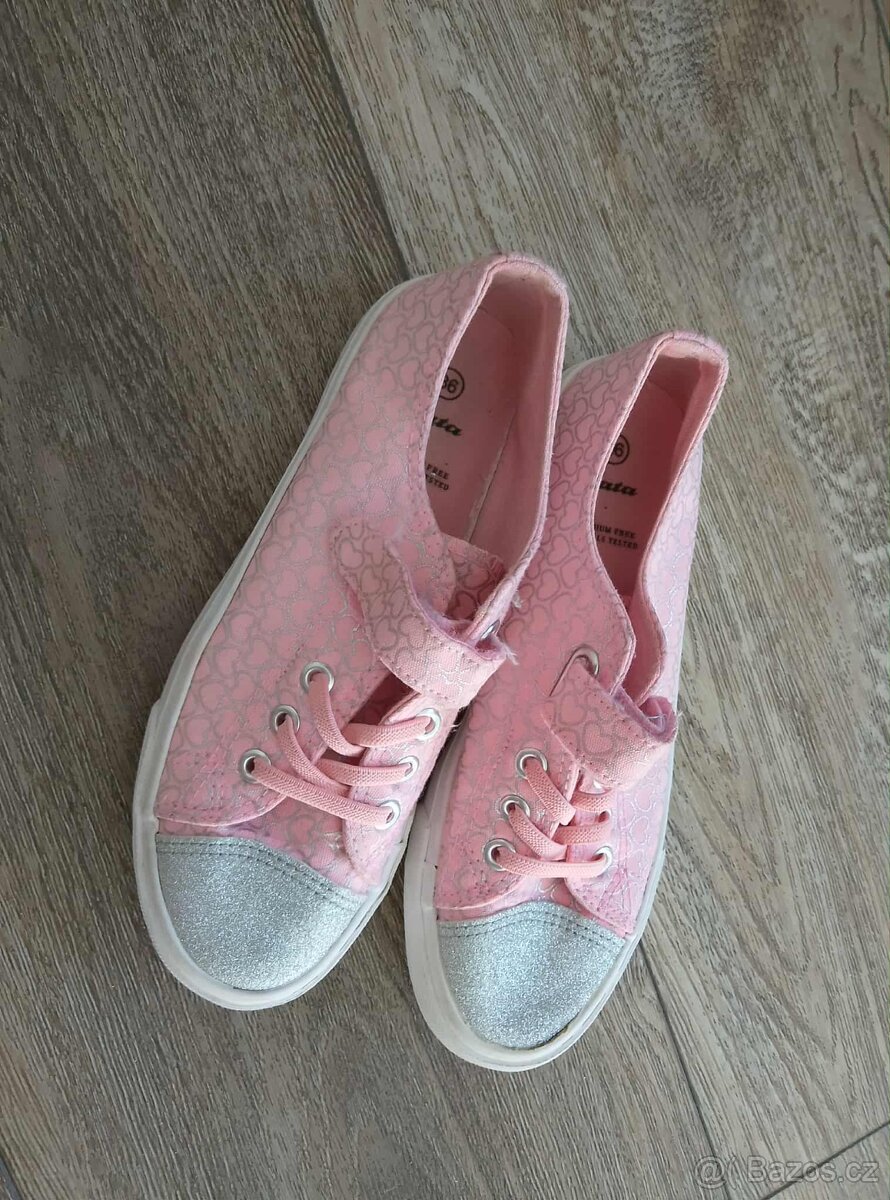 třpytivé tenisky Baťa vel.36 - 2