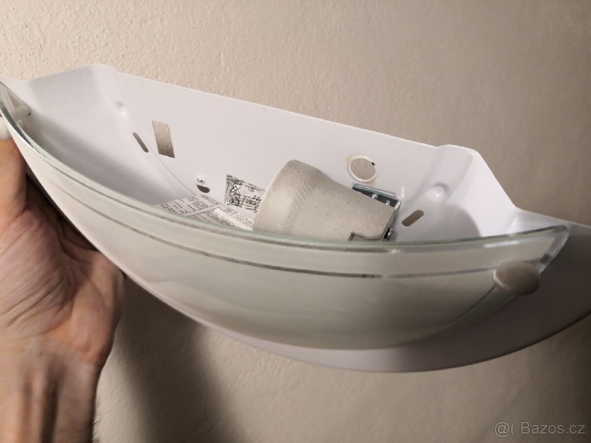 Nastenne svítidlo, nové, bílé - 2