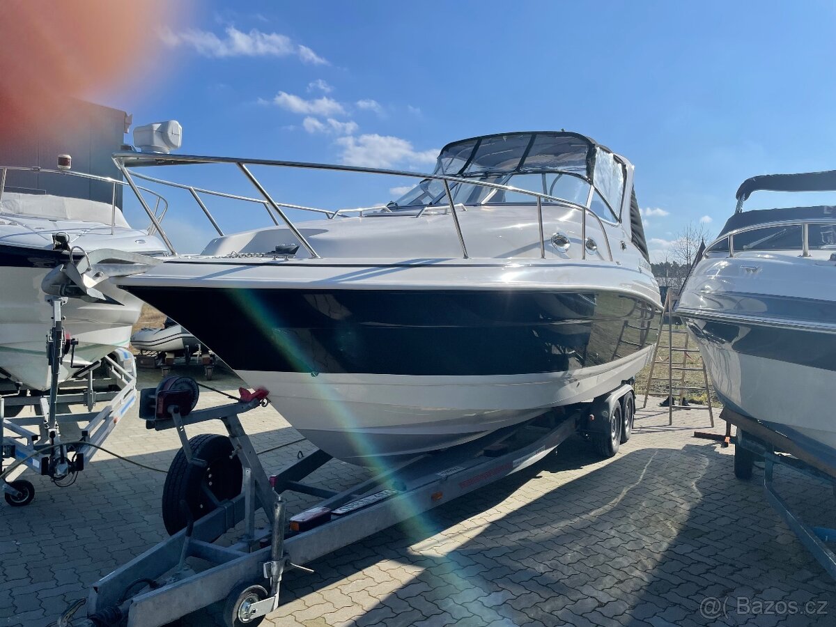 Larson 260 Cabrio Volvo Penta D4 zimní cena - 2