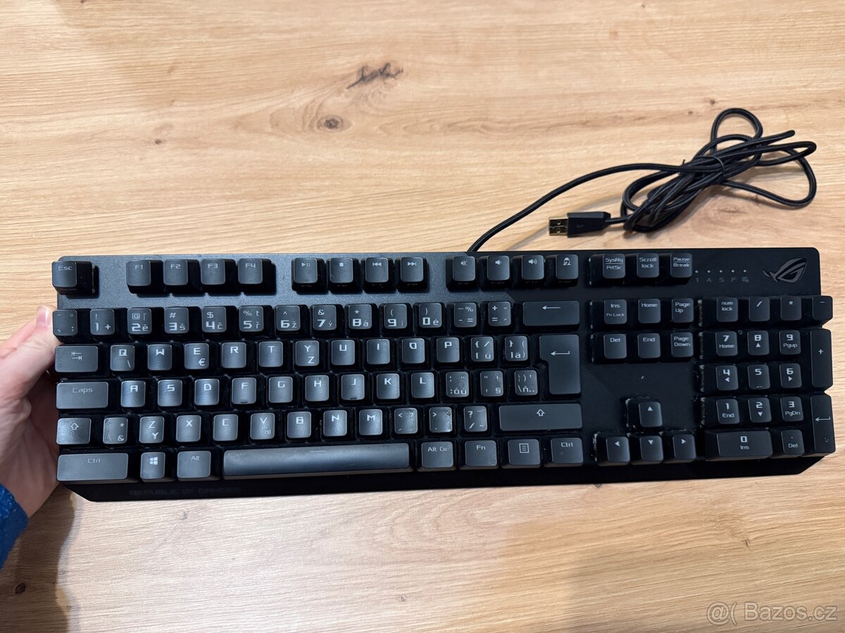 Herní klavesnice - 2