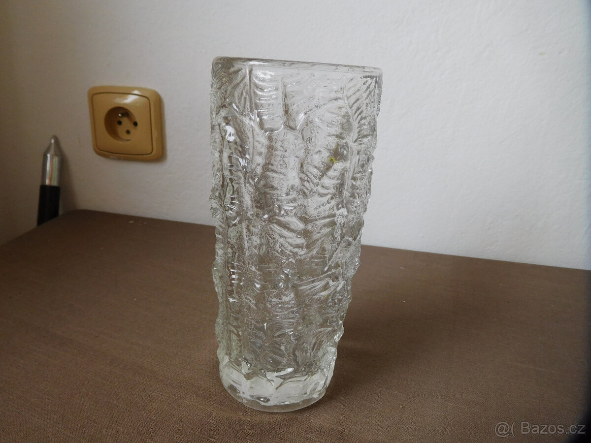 VÁZA - VLADISLAV URBAN - 2