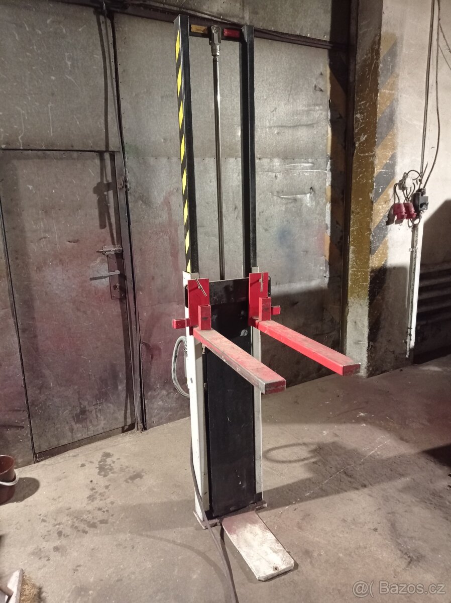 Zvedák na motorku - 2