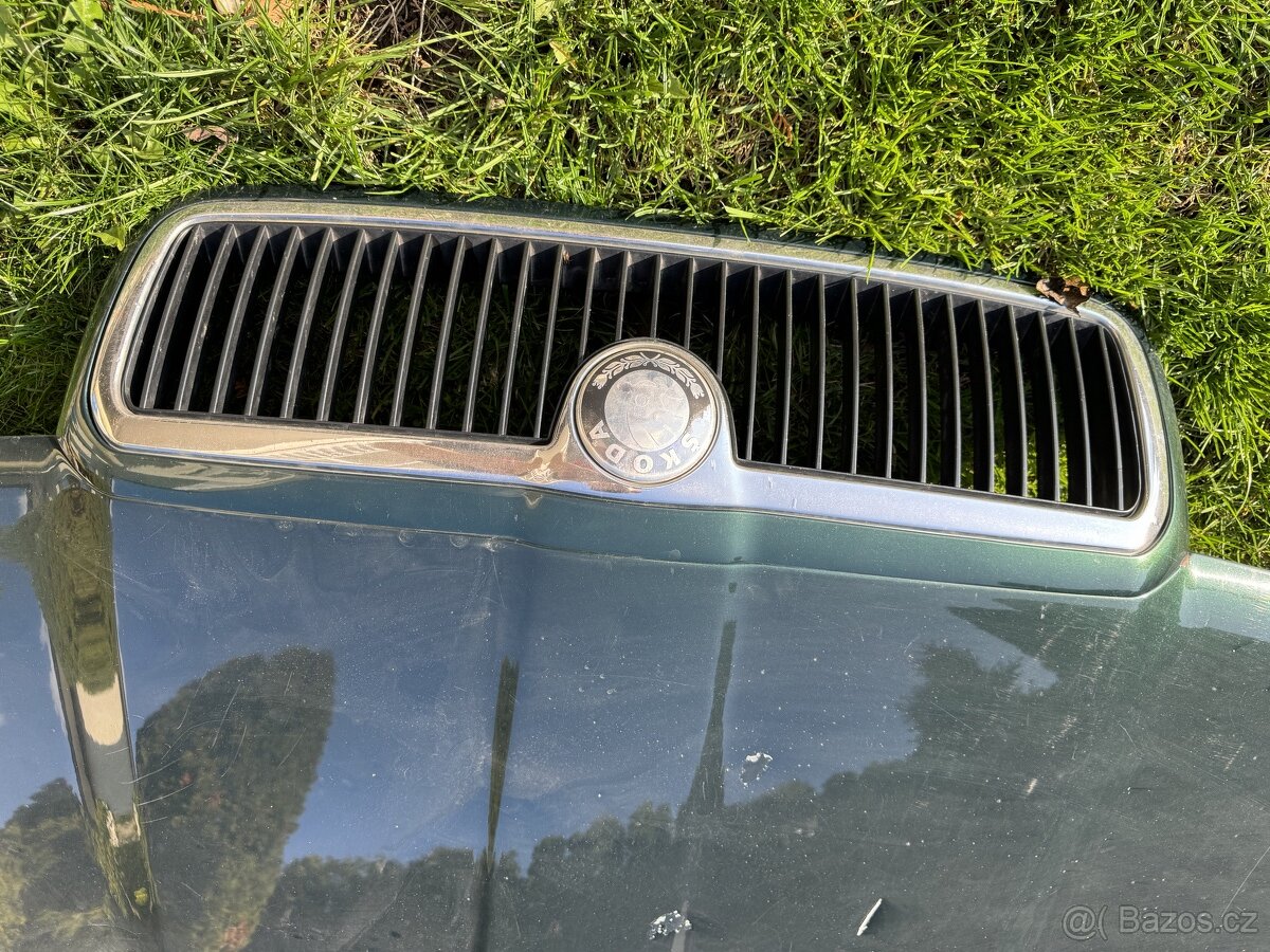 Kapota Škoda Octavia 1 Zelená - 2