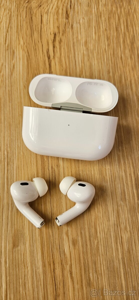 Fake Apple AirPods Pro - 2