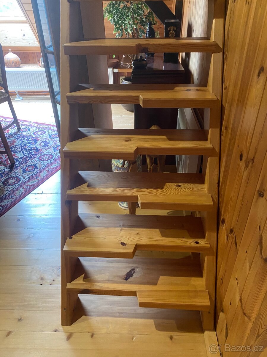 Dřevěné schody - 2