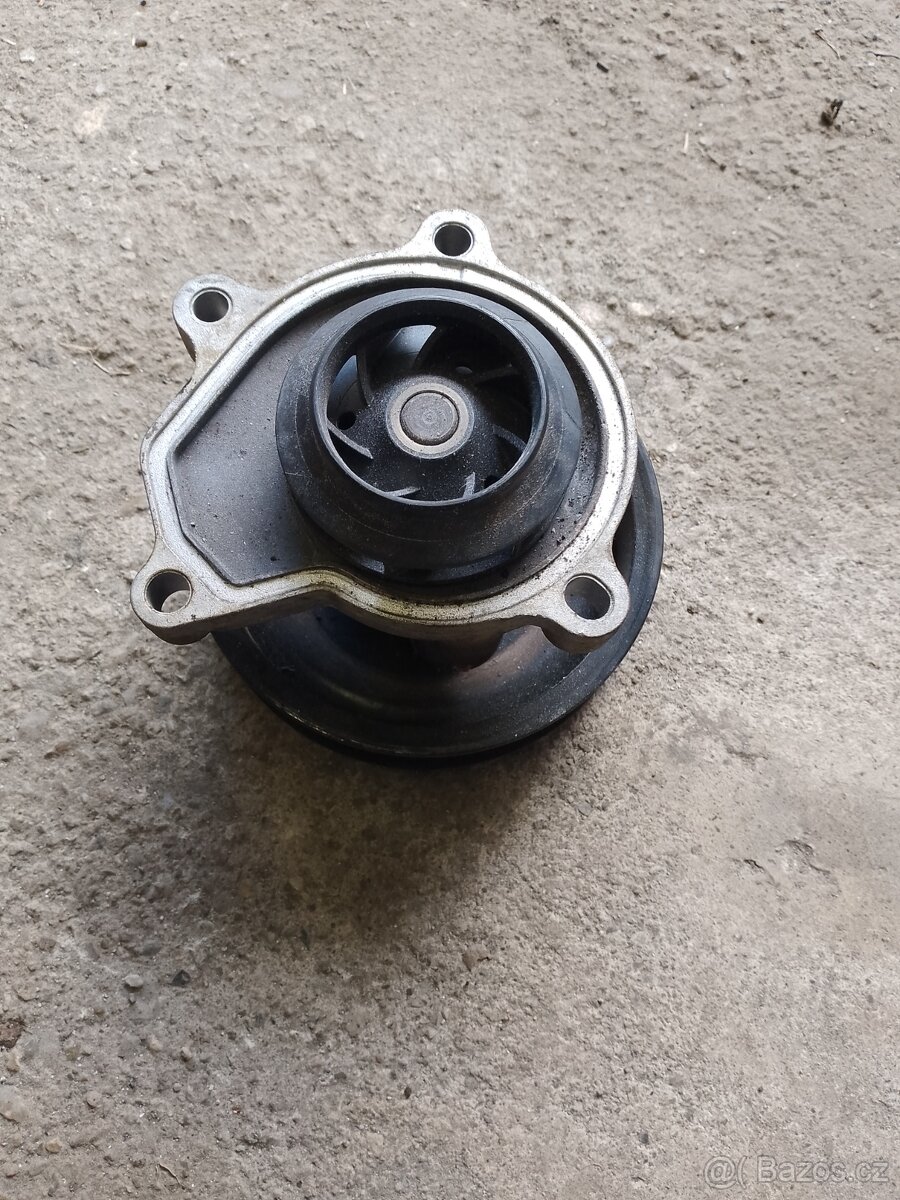 Vodní pumpa Fabia - 2