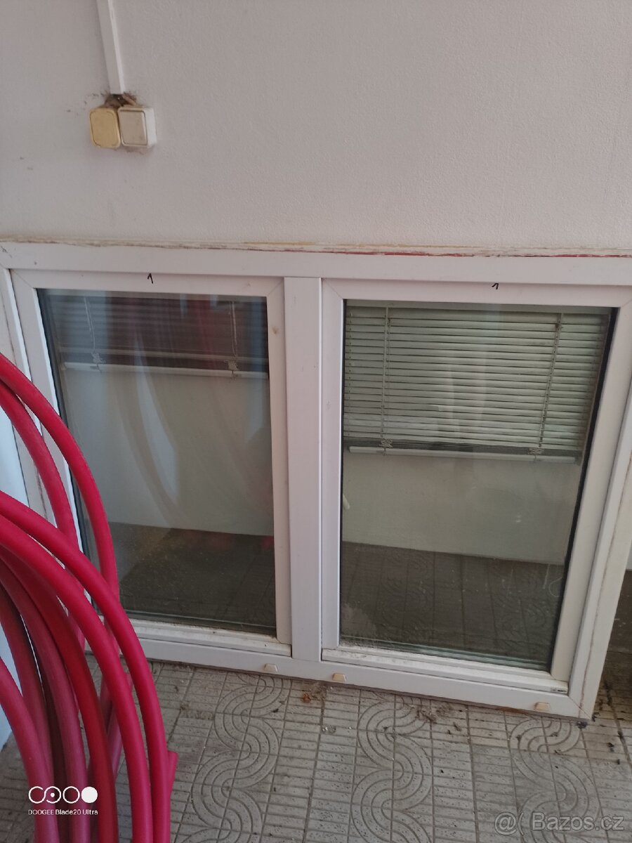 Prodám tři plastová okna - 2
