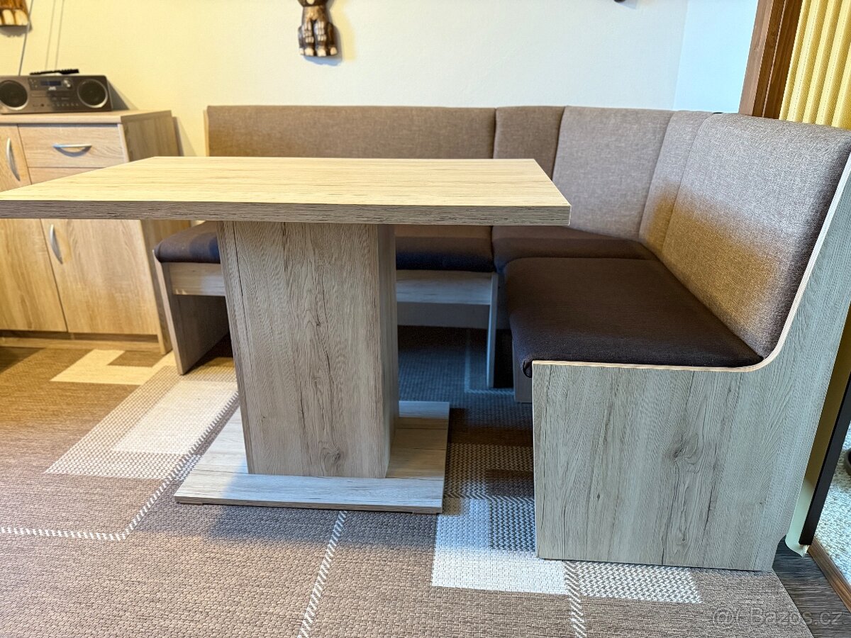 Prodám jídelní set s lavicí - 2