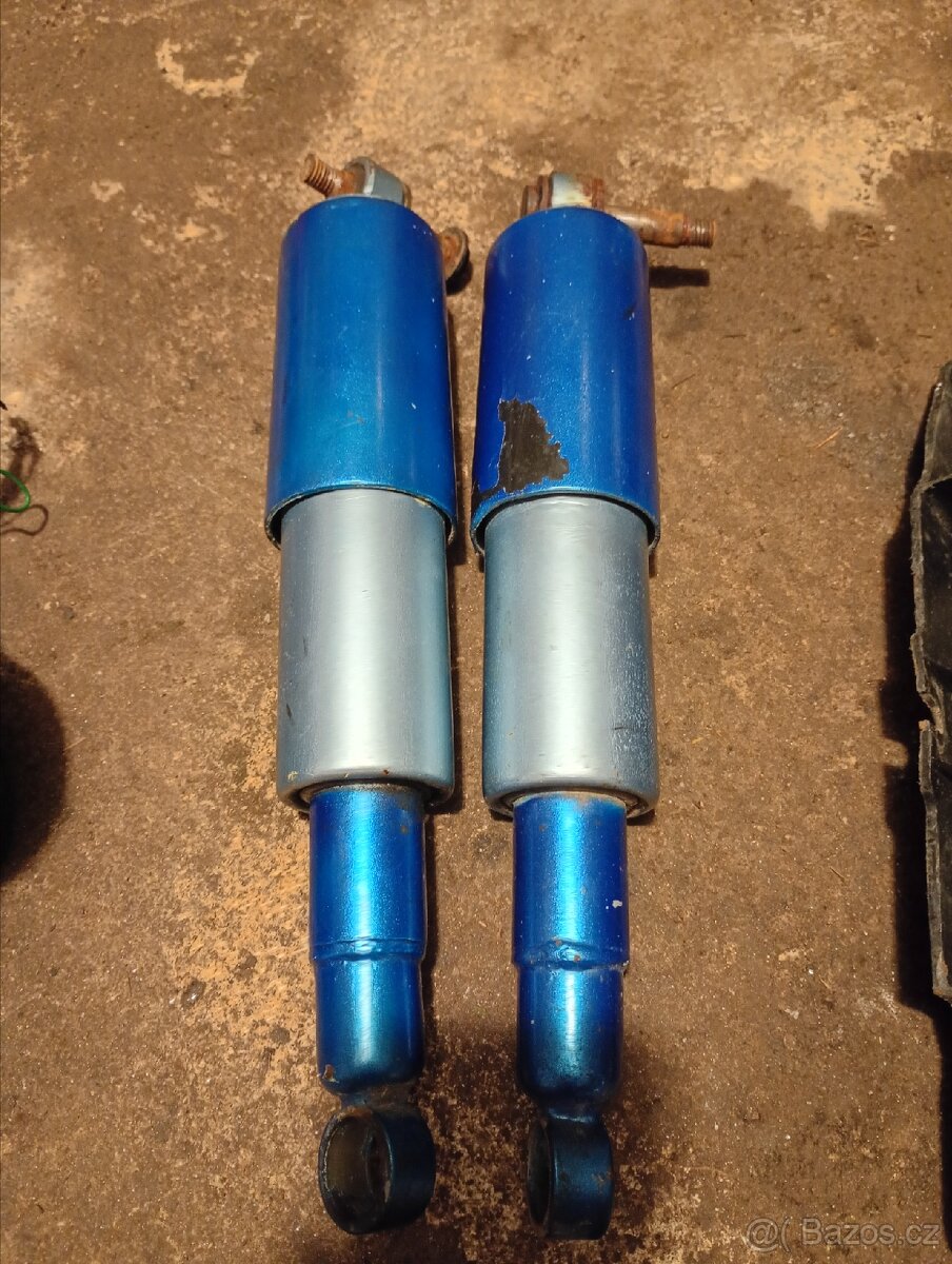 Různé díly Jawa 634, 648 - 2