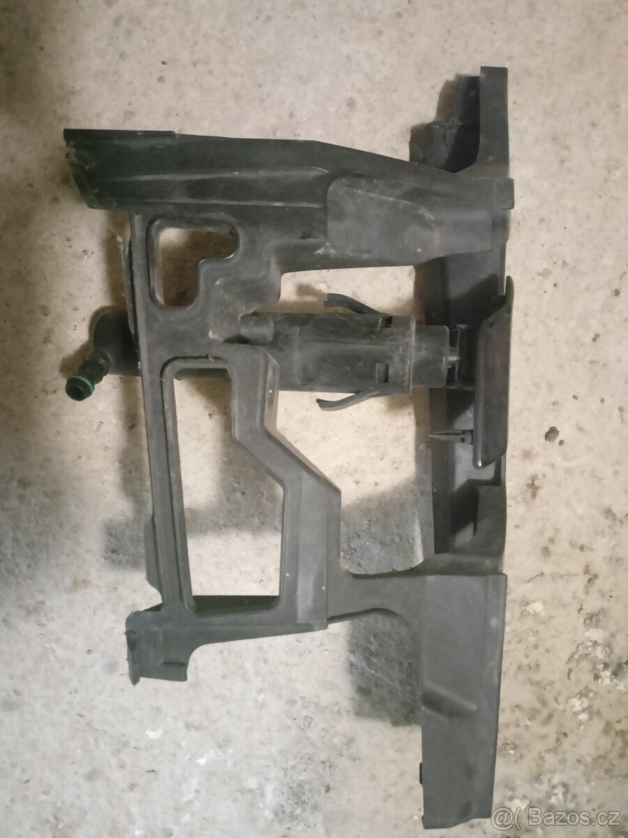 Ostřikovač světlometu originál vw 5k0955978a - 2