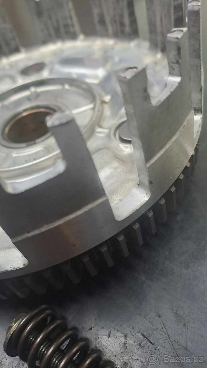 spojkový koš Yamaha XT660 - 2