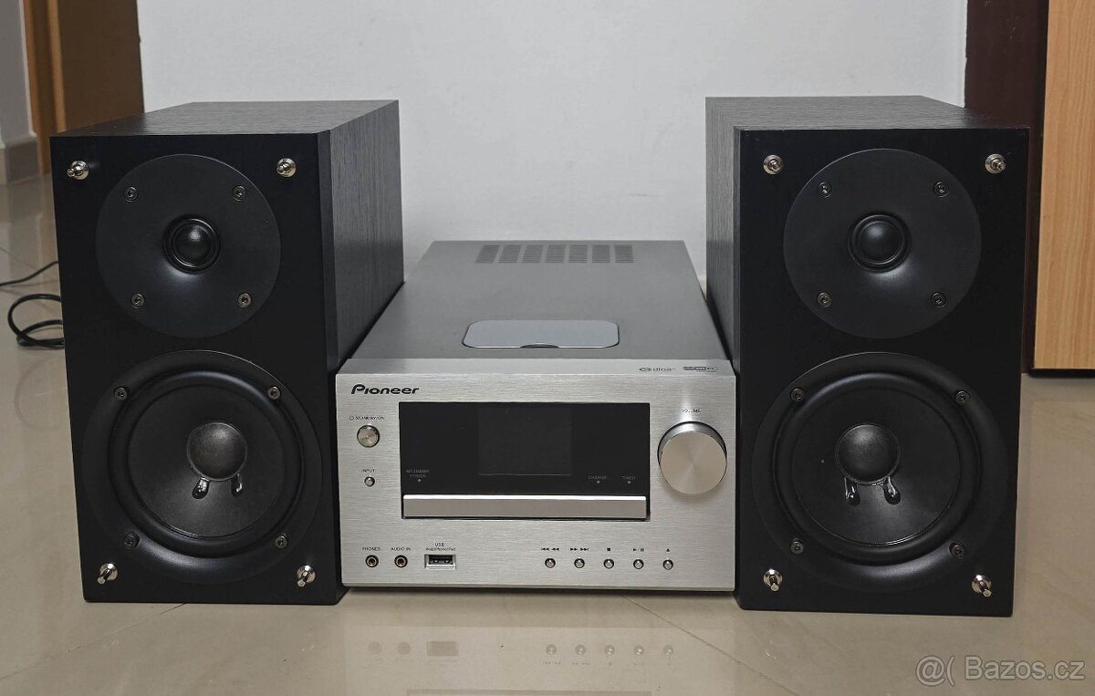 Pioneer X-HM71 / Airplay / USB / FM /SUB - 2