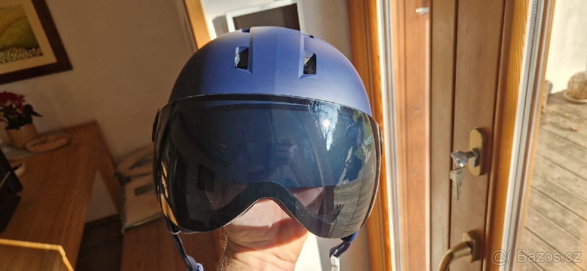 Dětská lyžařská přilba - 2