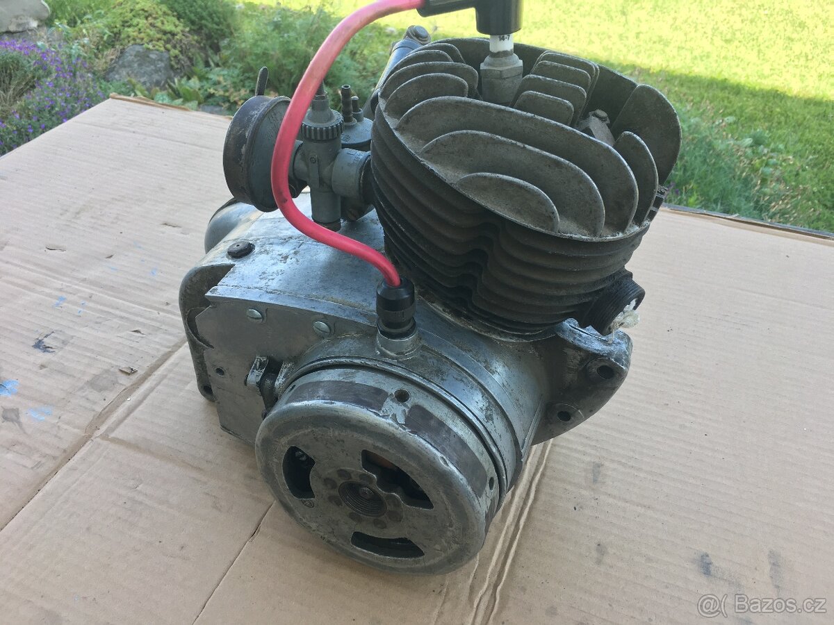 Motor Jawa 90 Manet - 2