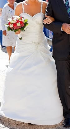 Svatební šaty ivory - 2