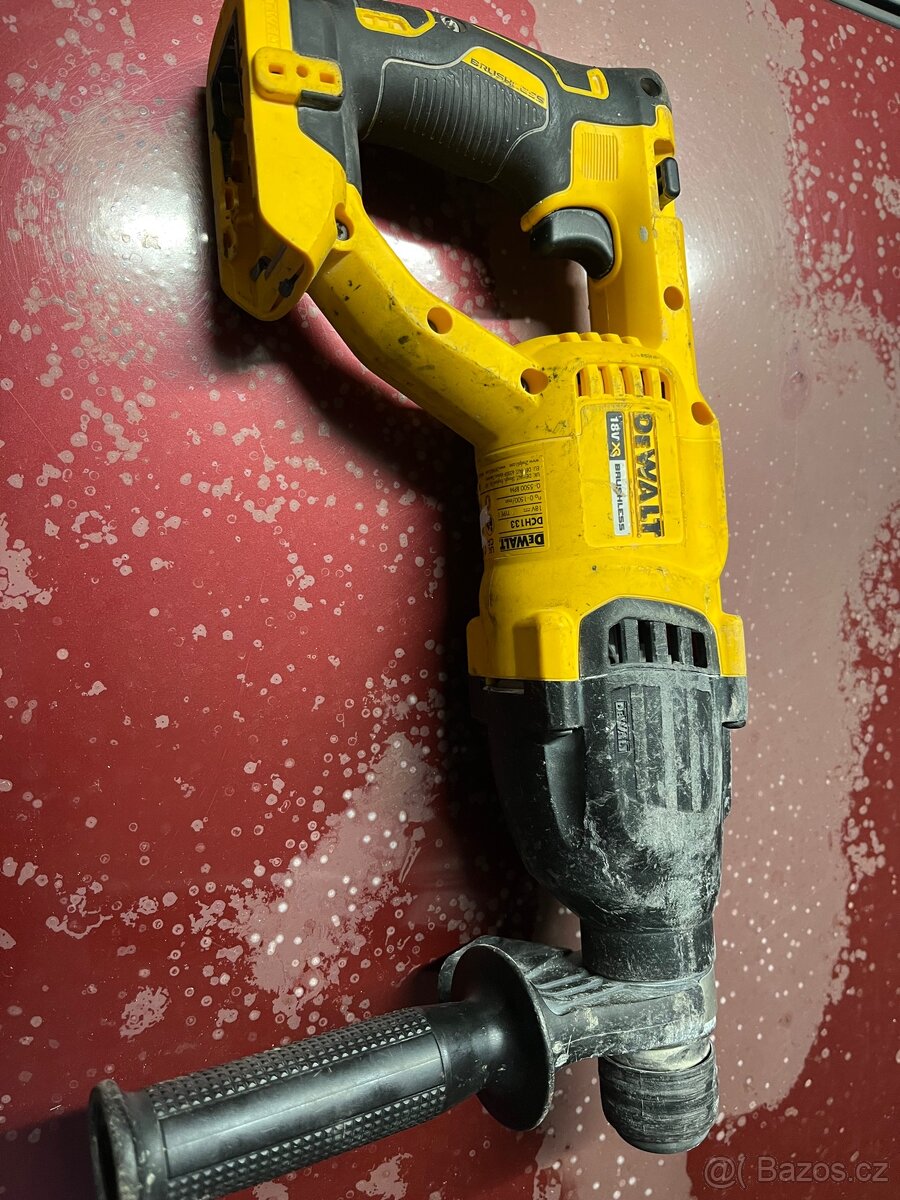 Aku vrtací kladivo Dewalt - 2