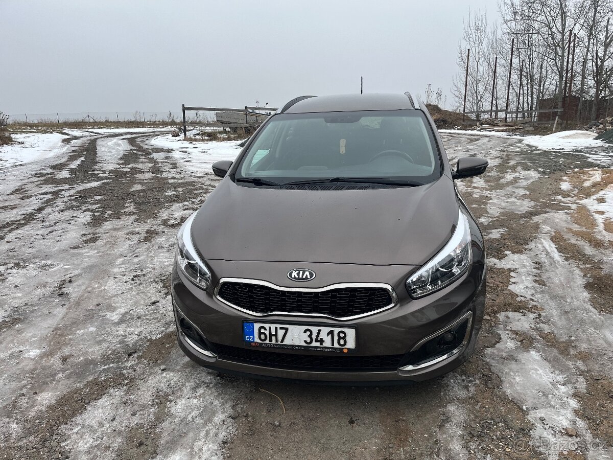 Kia Ceéd SW 1.6 GDi - 2