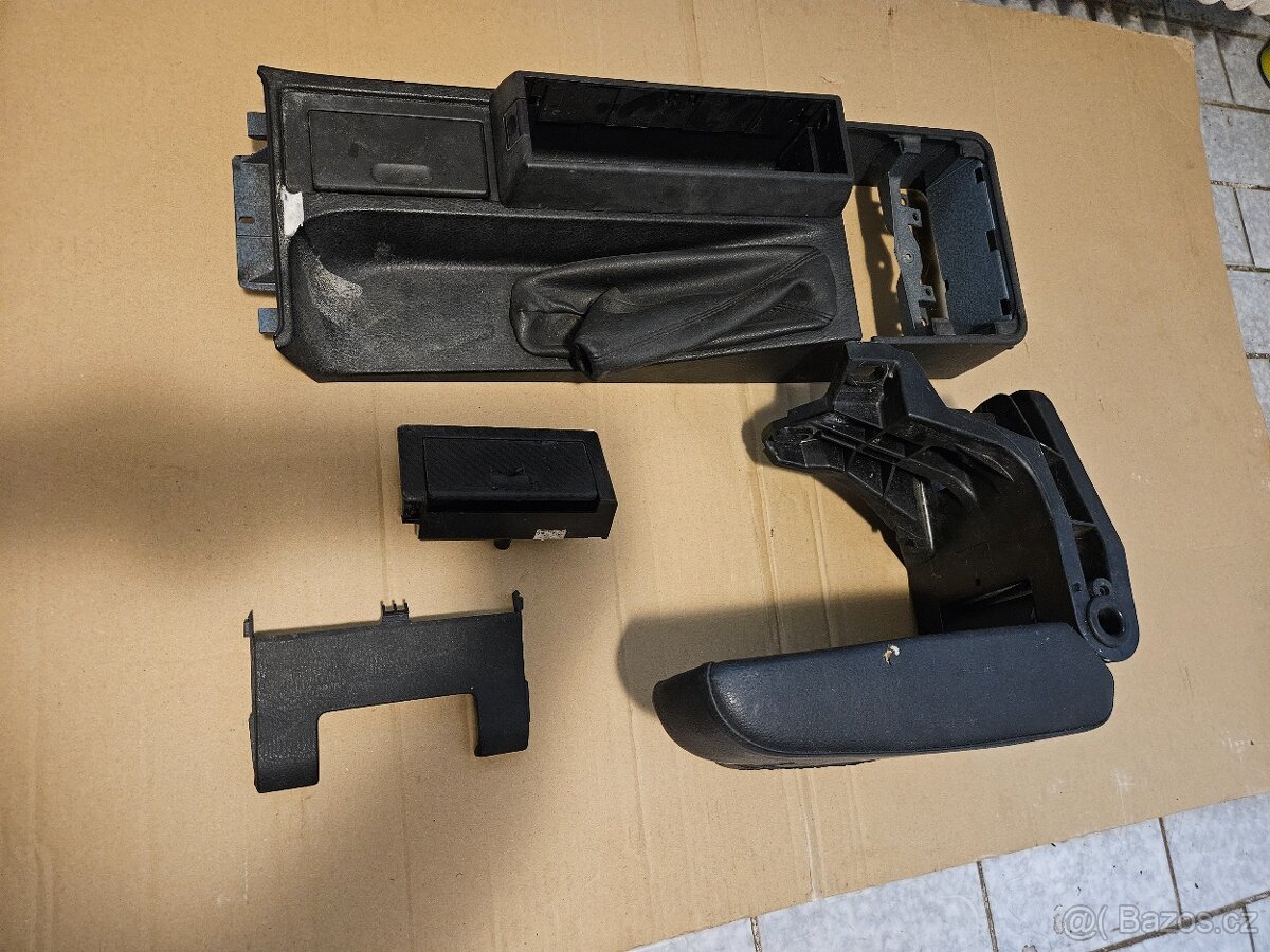 BMW E36 loketní opěrka sedan Touring coupé - 2