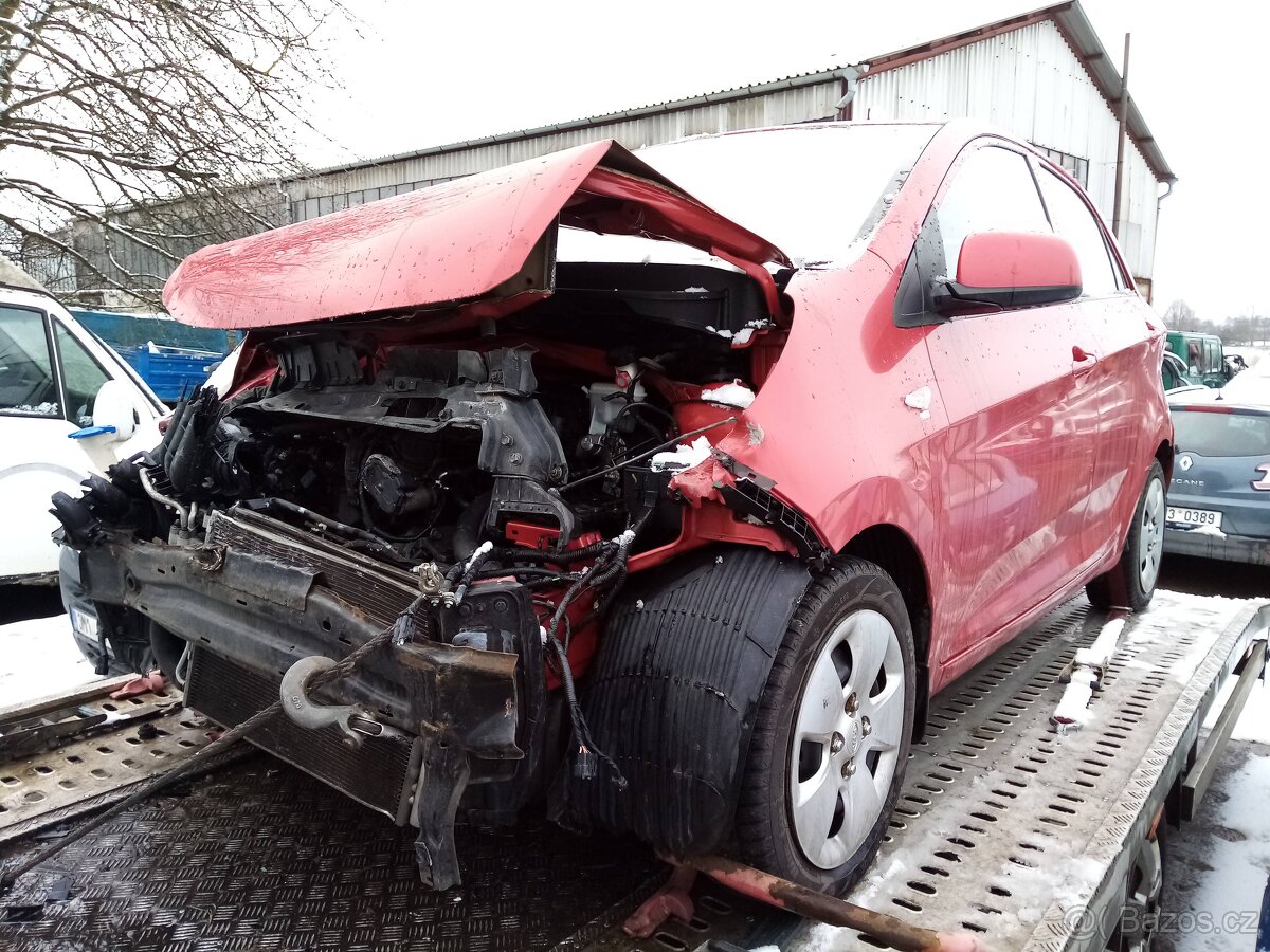 Kia Picanto 1,0 51kW r.v.2012 - 2