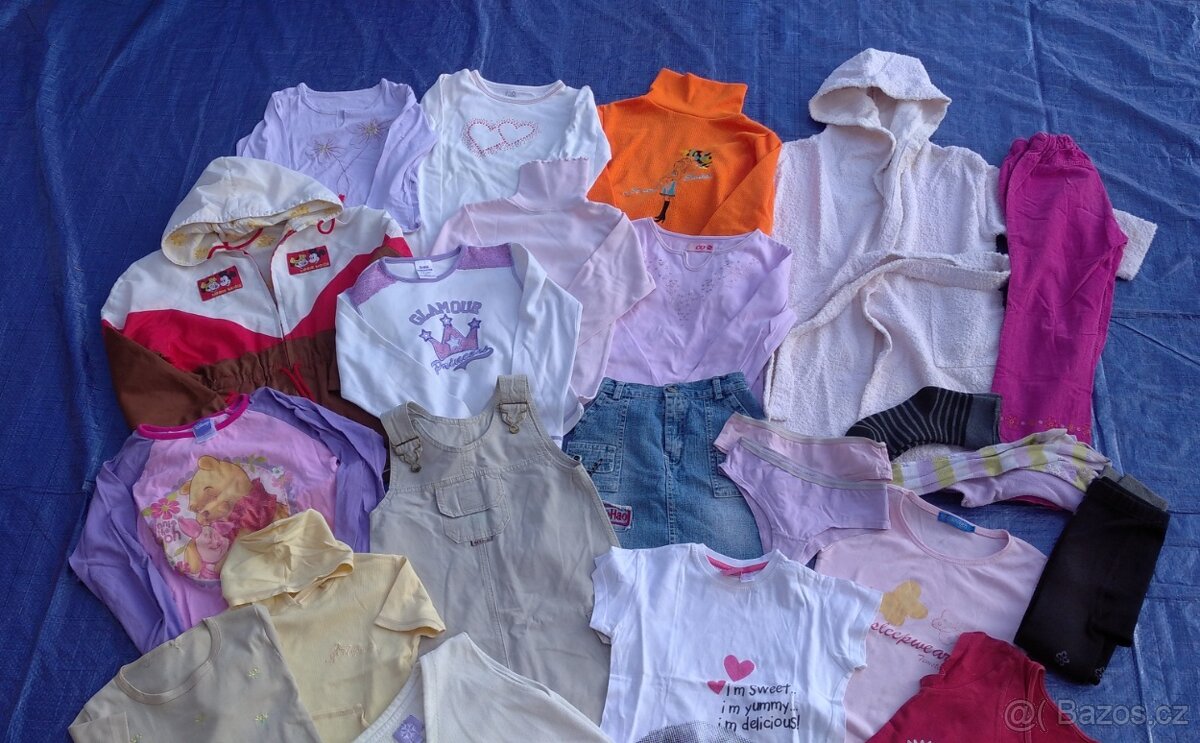 Oblečení dívčí 122-128. (č.10) - 2