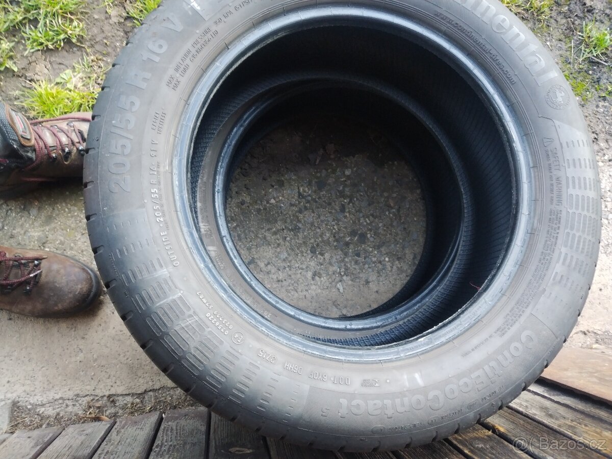 205 55 16 dvě letní pneu - 2