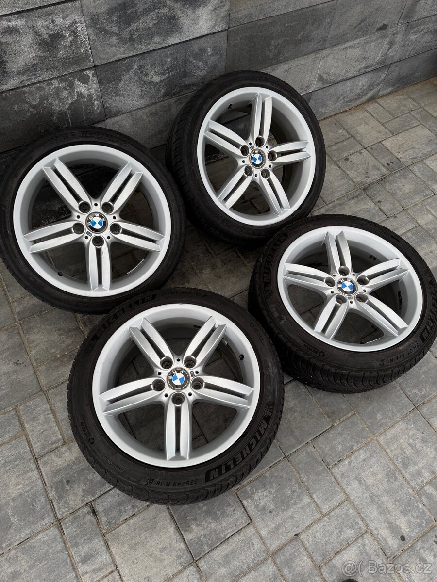 5x120 r18 styl 208M - 2