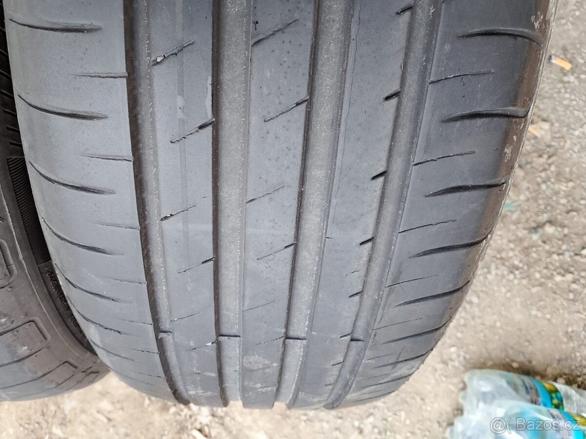 215/55/17 94v Goodyear - letní pneu 2ks - 2