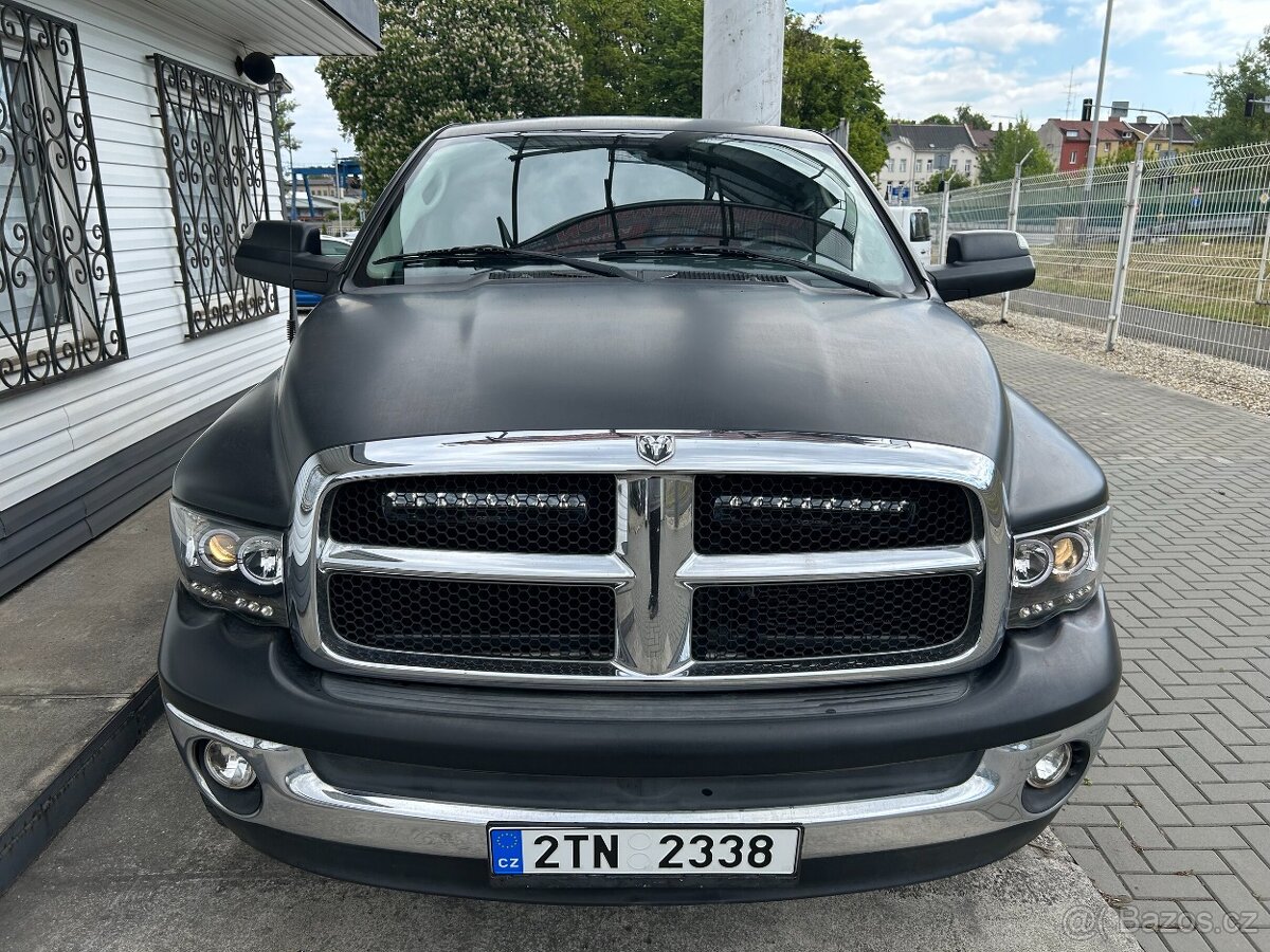 Dodge Ram 1500 zadní náhon HEMI 5,7 Magnum