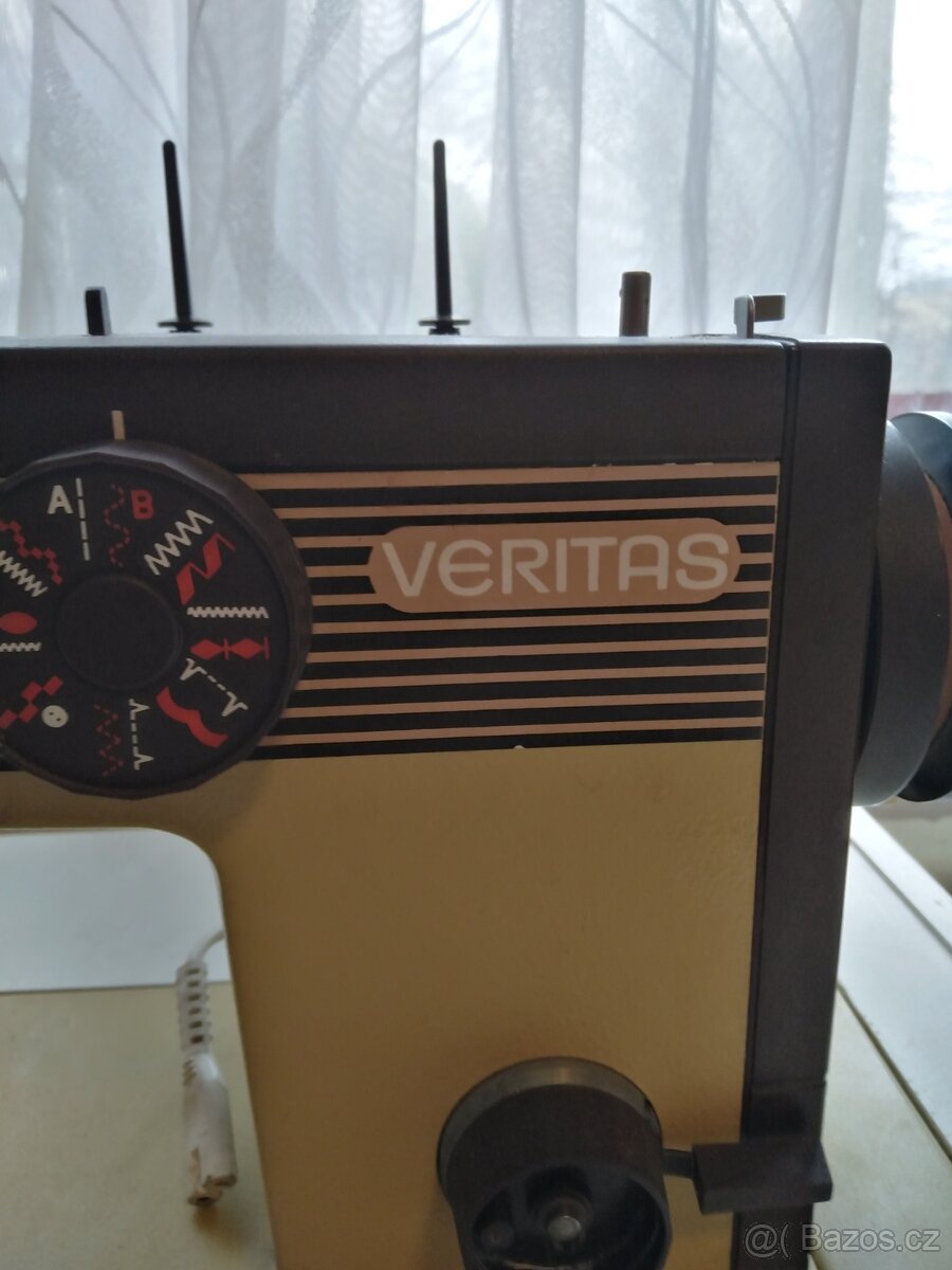 Prodám šicí stroj veritas - 2