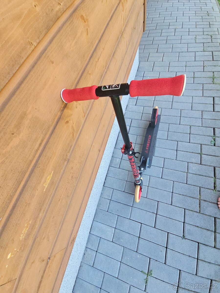 Skládací koloběžka FIREFLY - 2