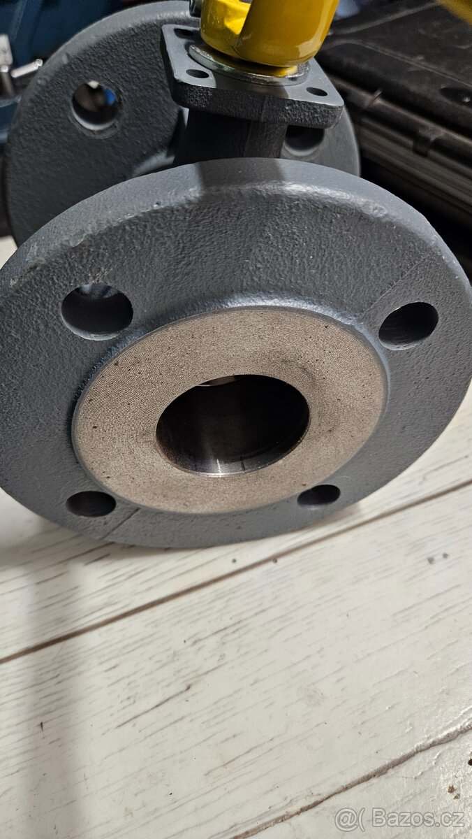 Přírubový plynový ventil DN 50 - 2