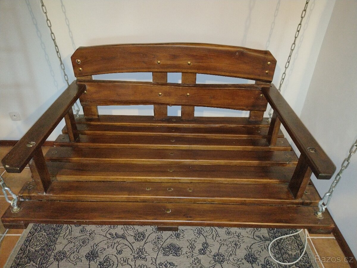 Závěsná sedací houpačka ,masiv ořech - 2