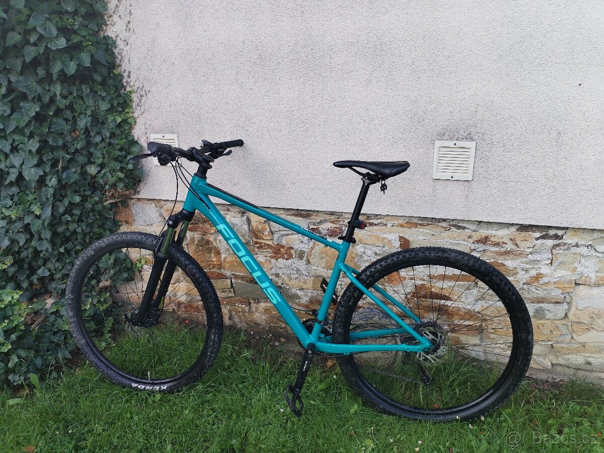 FOCUS - WHISTLER 3.6 29" Blue Green 42 Původní cena 18999 K - 2