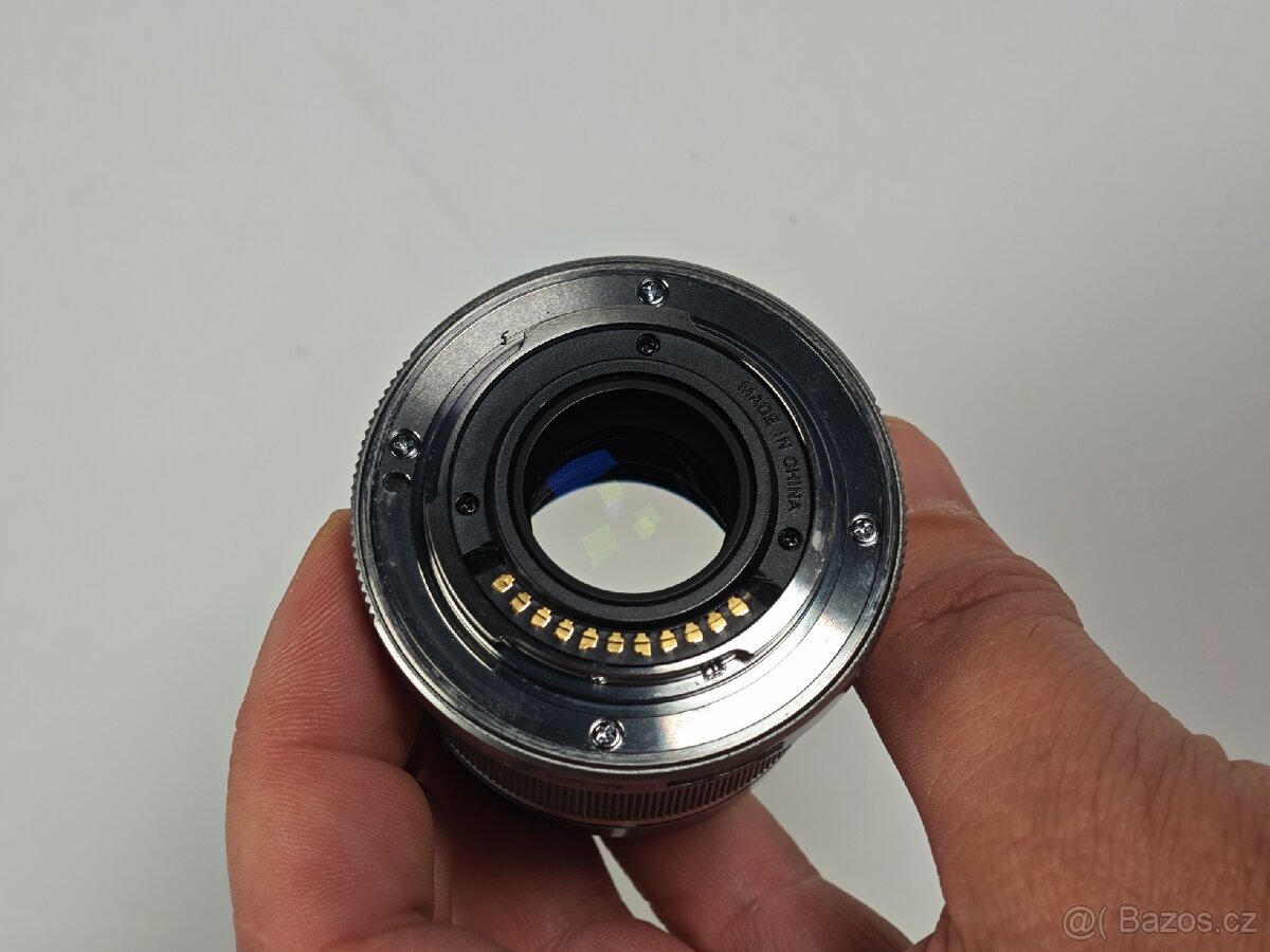 OLYMPUS Zuiko Digital 45mm F1,8 - 2