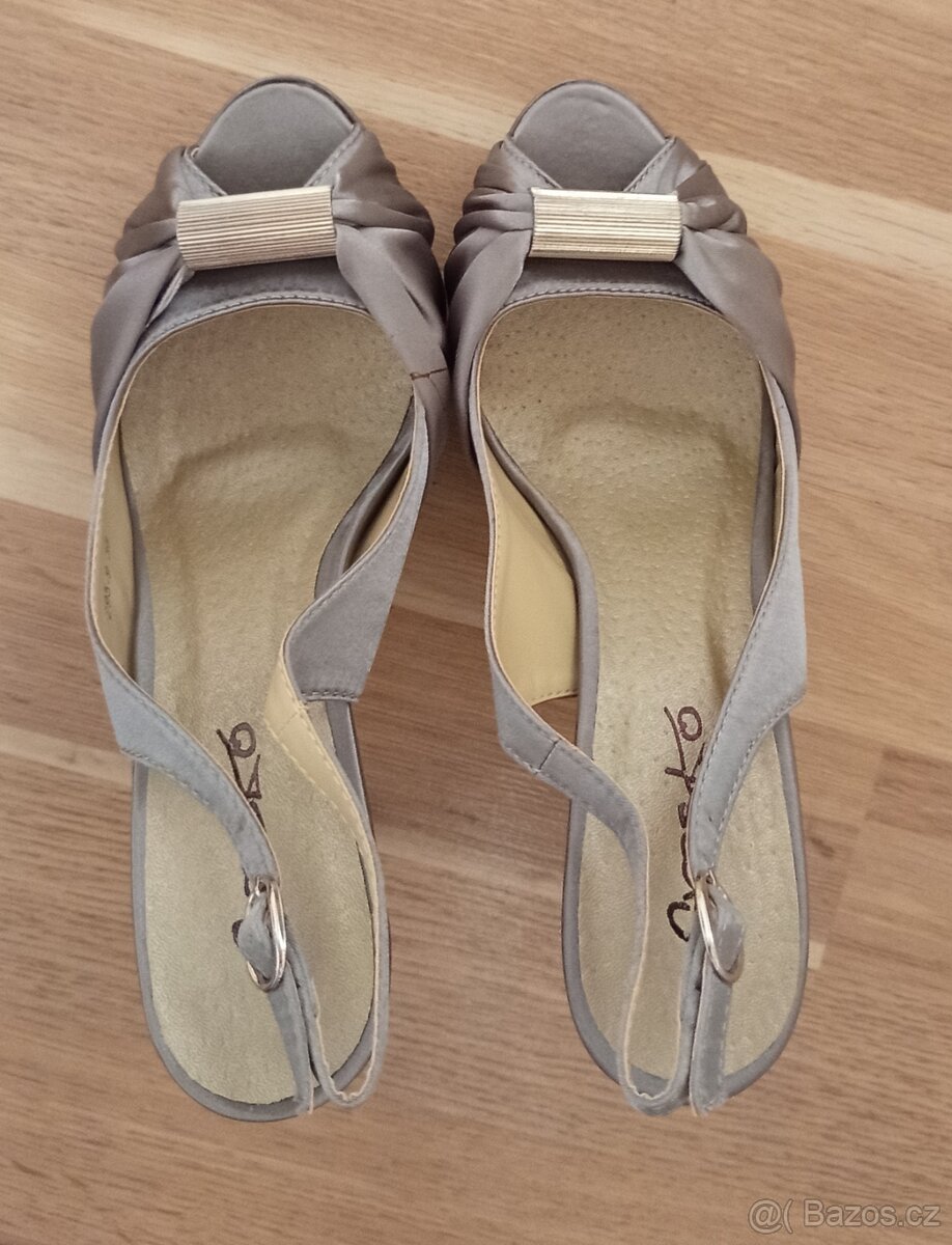 Lodičky vel. 38,, nové - 2