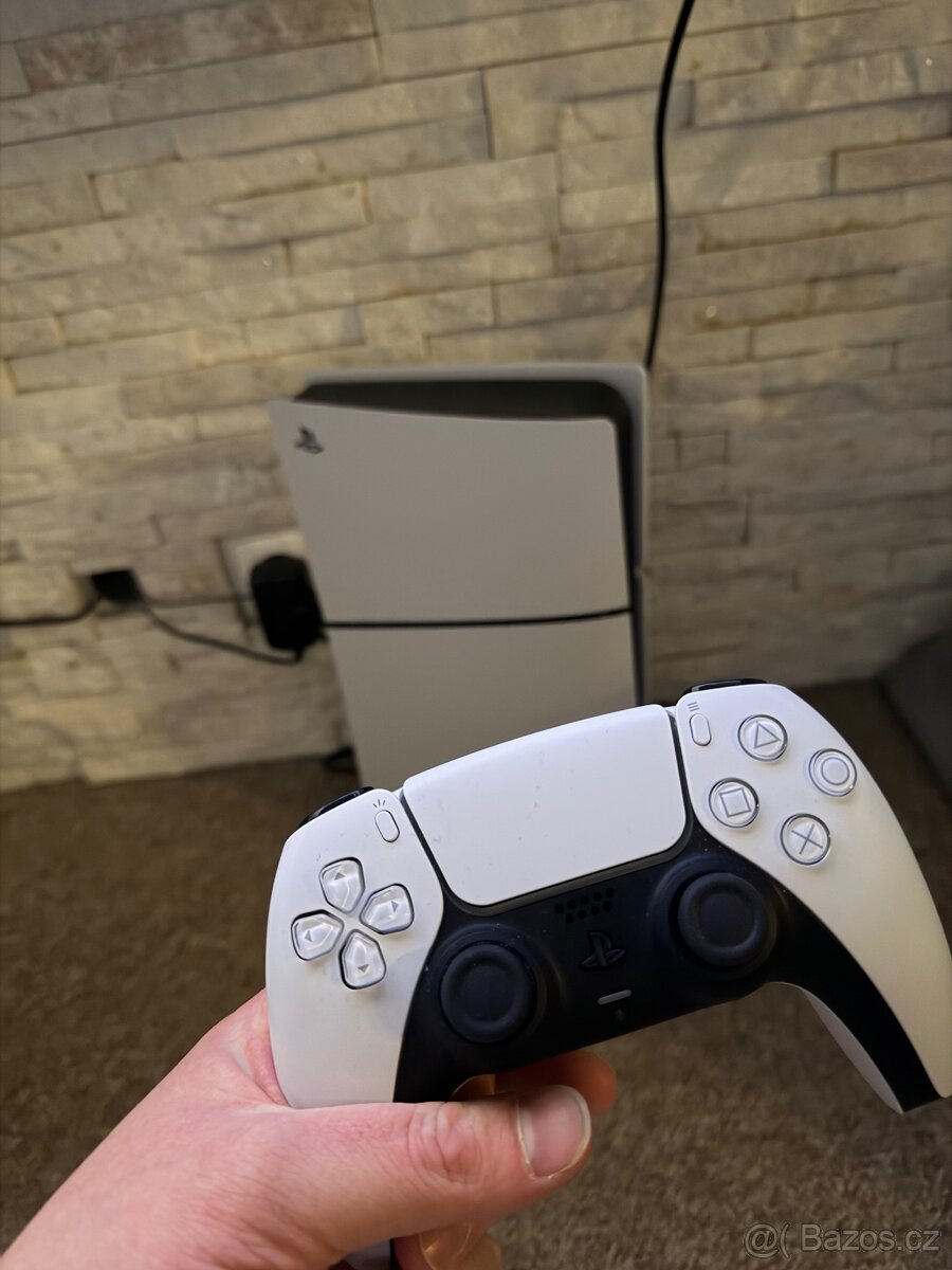 PS5 Slim Digital Edition - 2