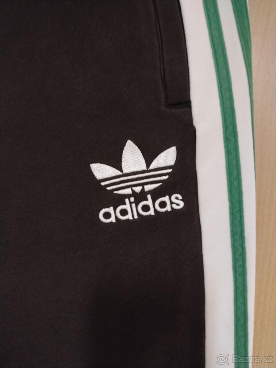 Chlapecké tepláky Adidas XS - 2