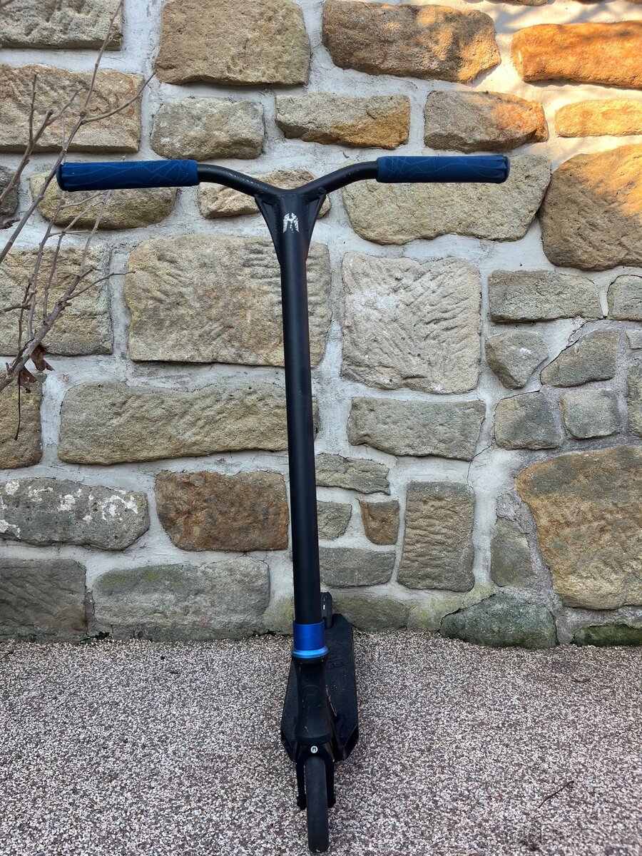 Koloběžka ethic erawan v2 - 2