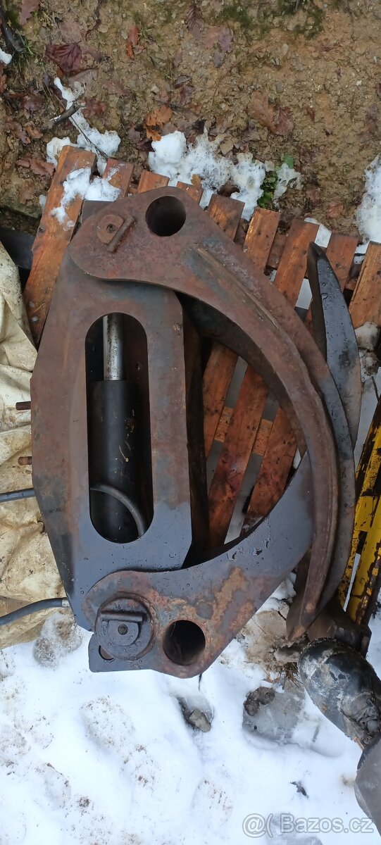 Kleště drapák na kulatinu Essel - 2