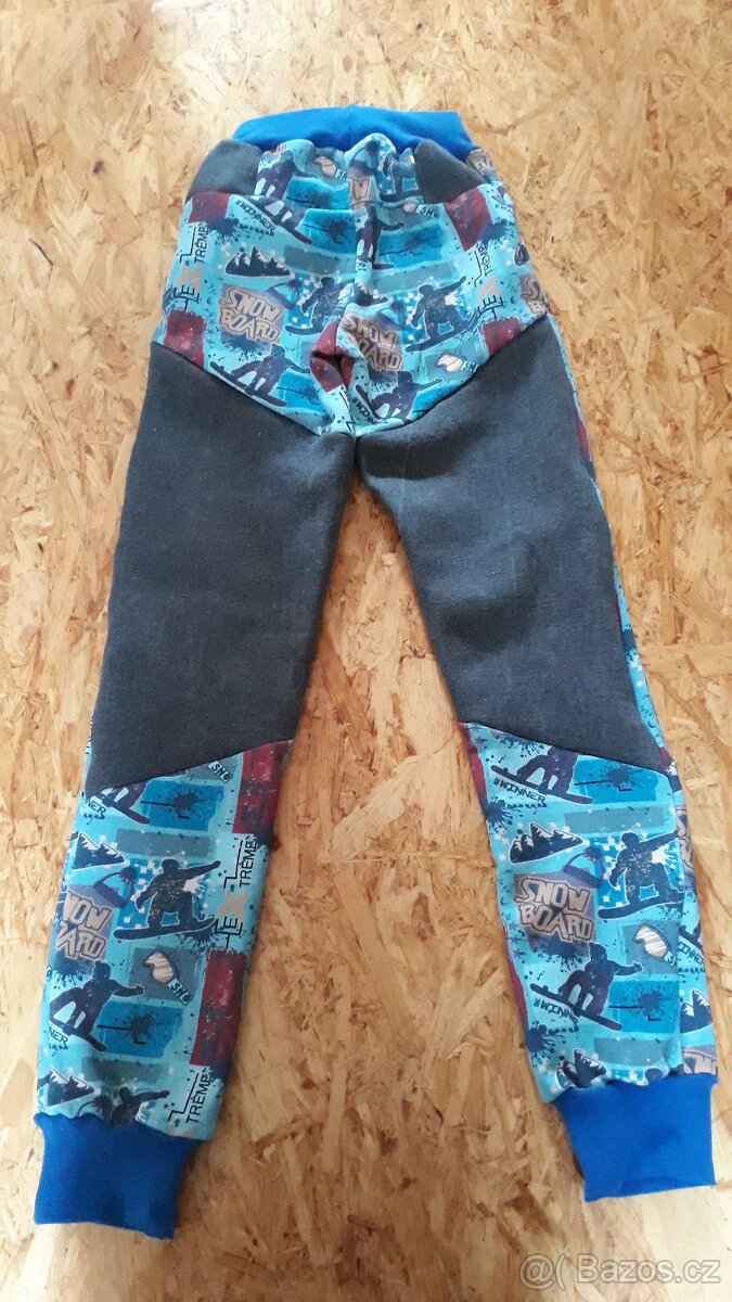 Nové tepláky kluk vel 122/128 - 2