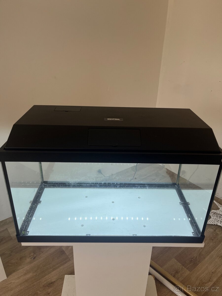 Prodám akvárko - 2