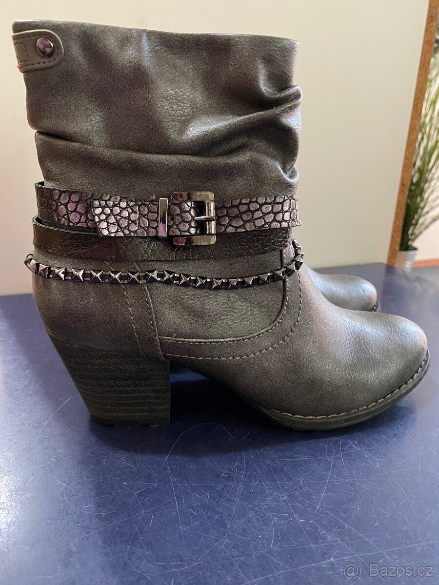 Dámské kozačky s.Oliver vel. 37 - 2
